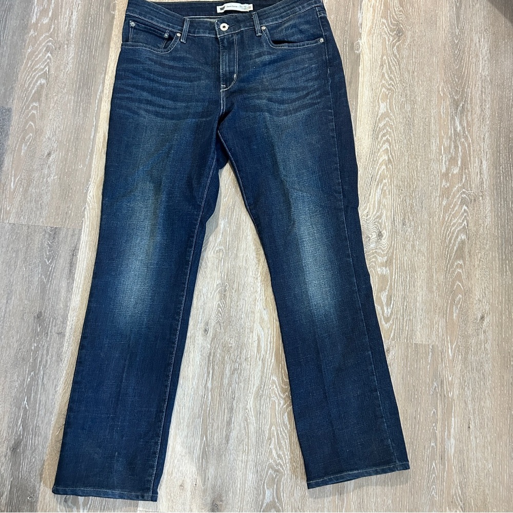 Levi’s Demi Curve Boot Cut Jeans Size 32 Classic Rise Straight Dark Wash